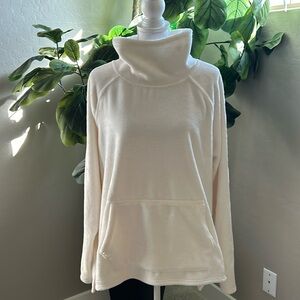 😊 Cream Champion Super Soft Pull Over Sweatshirt